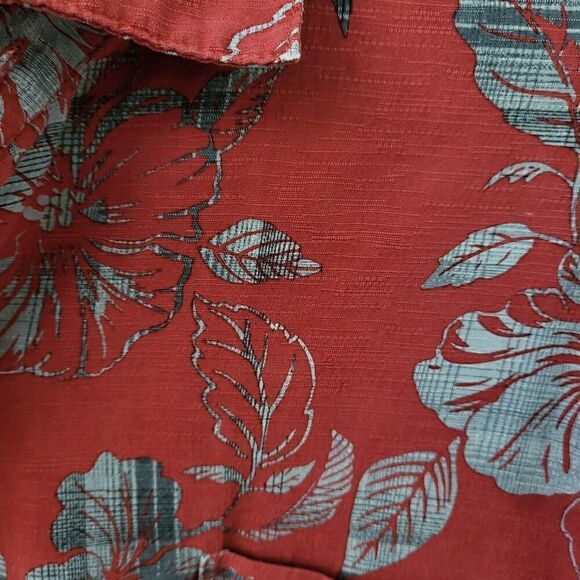 John Bartlett 100% Silk Hawaiian Shirt Berry Red / Silver Floral Men's XL - Picture 7 of 11